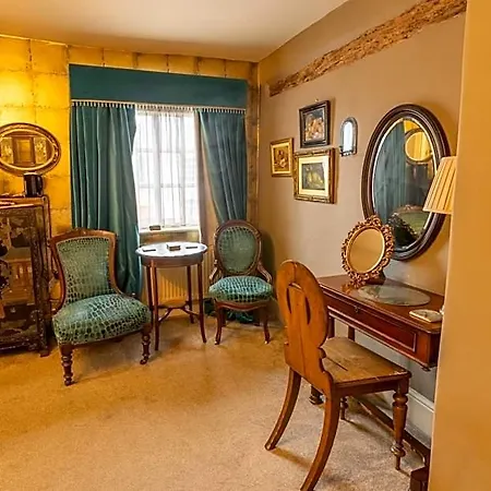 The Plough Couette-café York