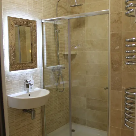 The Plough 4*