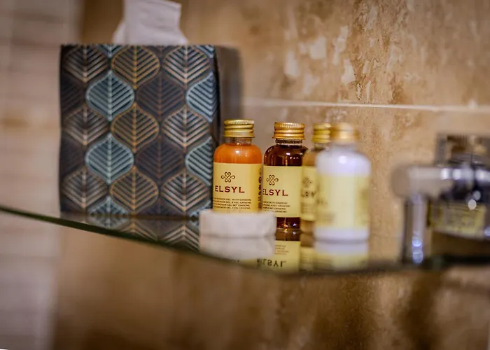 The Plough Frühstückspension 4*