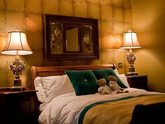 The Plough Frühstückspension 4*